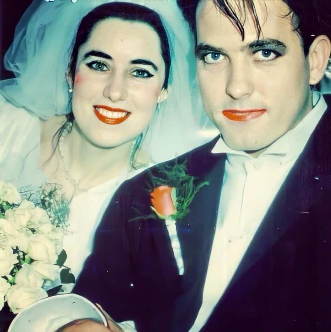 Did Robert Smith Have a Wife?